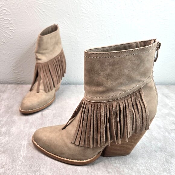 Fringe Boho Western Boots Pointed Tan Faux Suede Cowgirl Festival Booties Sz 10 - Picture 1 of 13